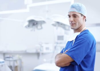 جشن های نیپی: اینترنت موبایل برای سال جدید بالی خاموش شد